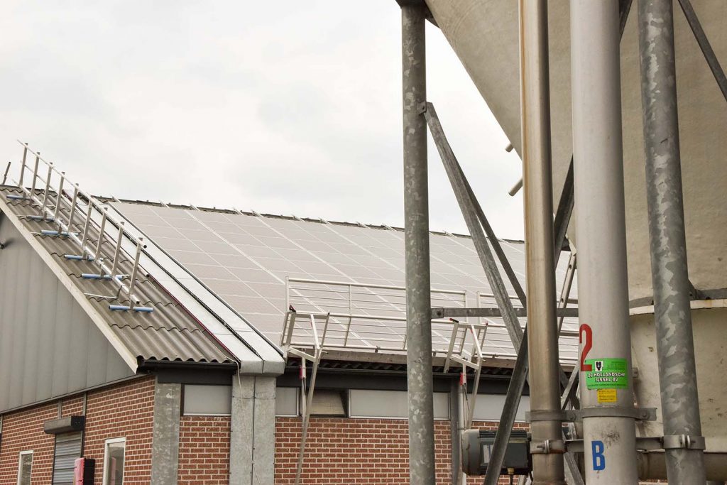 aansluiten PV installatie
